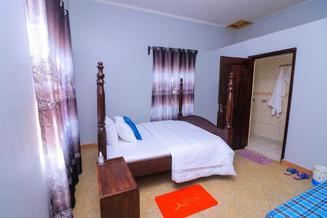 Jinja Grand Hotel Εξωτερικό φωτογραφία