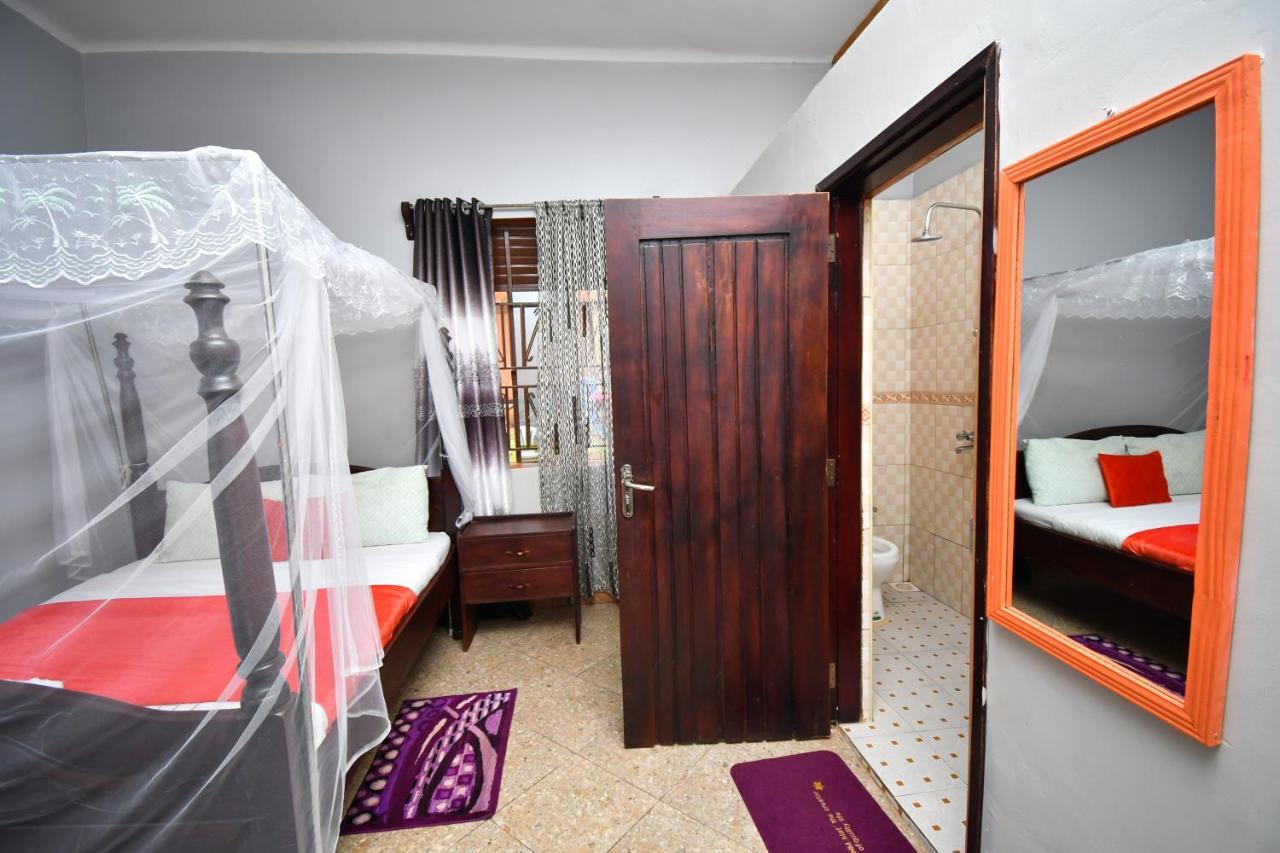 Jinja Grand Hotel Εξωτερικό φωτογραφία